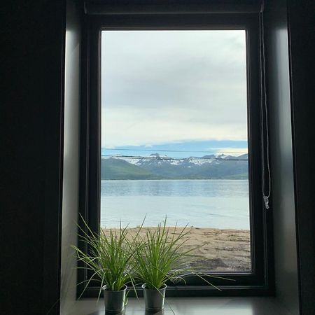 Bedehuset Basecamp Senja Hotel Skaland Ngoại thất bức ảnh