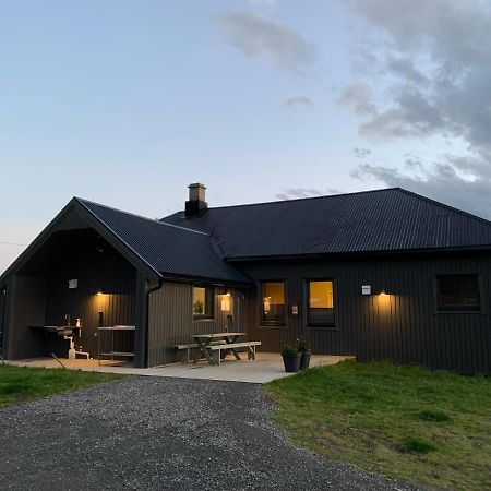 Bedehuset Basecamp Senja Hotel Skaland Ngoại thất bức ảnh