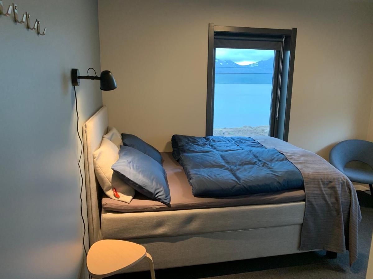 Bedehuset Basecamp Senja Hotel Skaland Ngoại thất bức ảnh