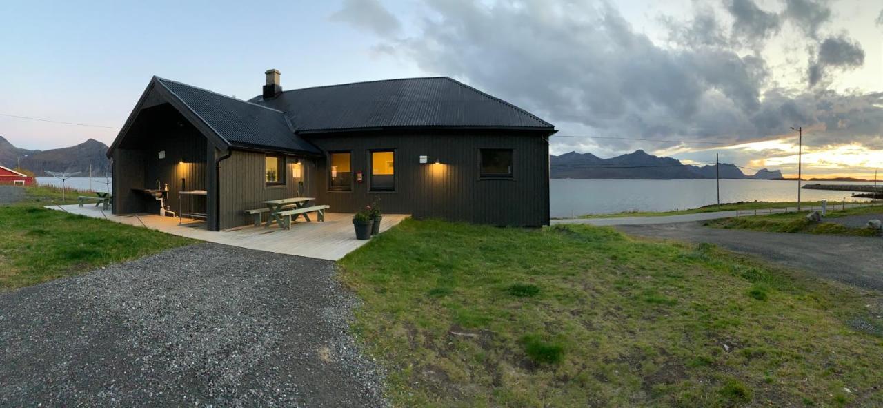 Bedehuset Basecamp Senja Hotel Skaland Ngoại thất bức ảnh